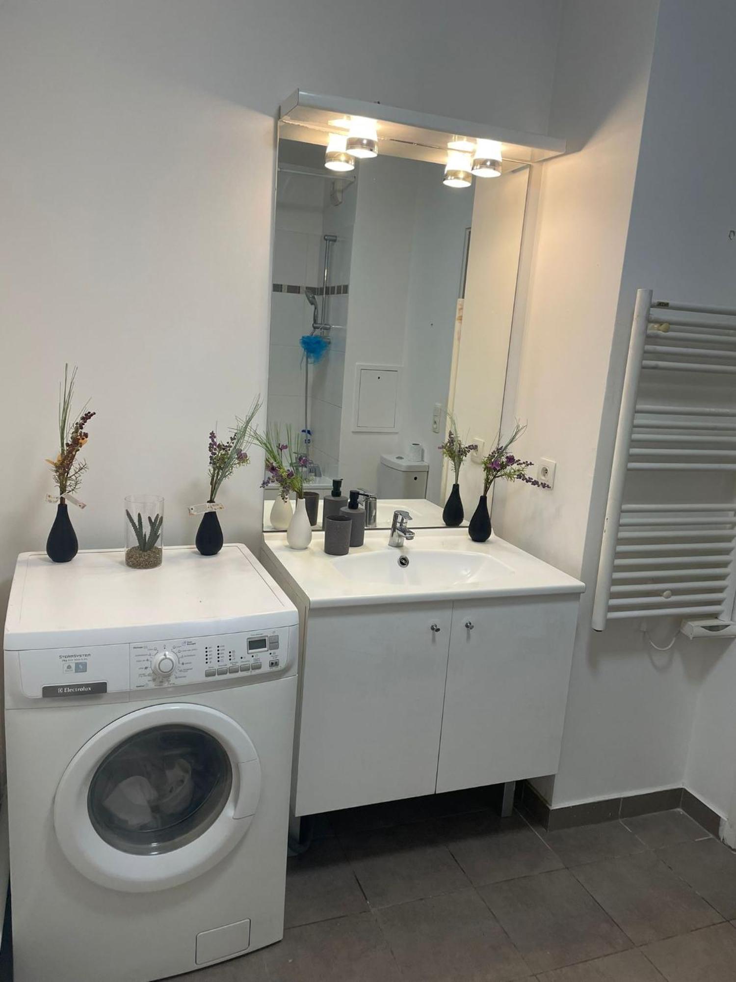 Confort Pret De La Defense Apartment *